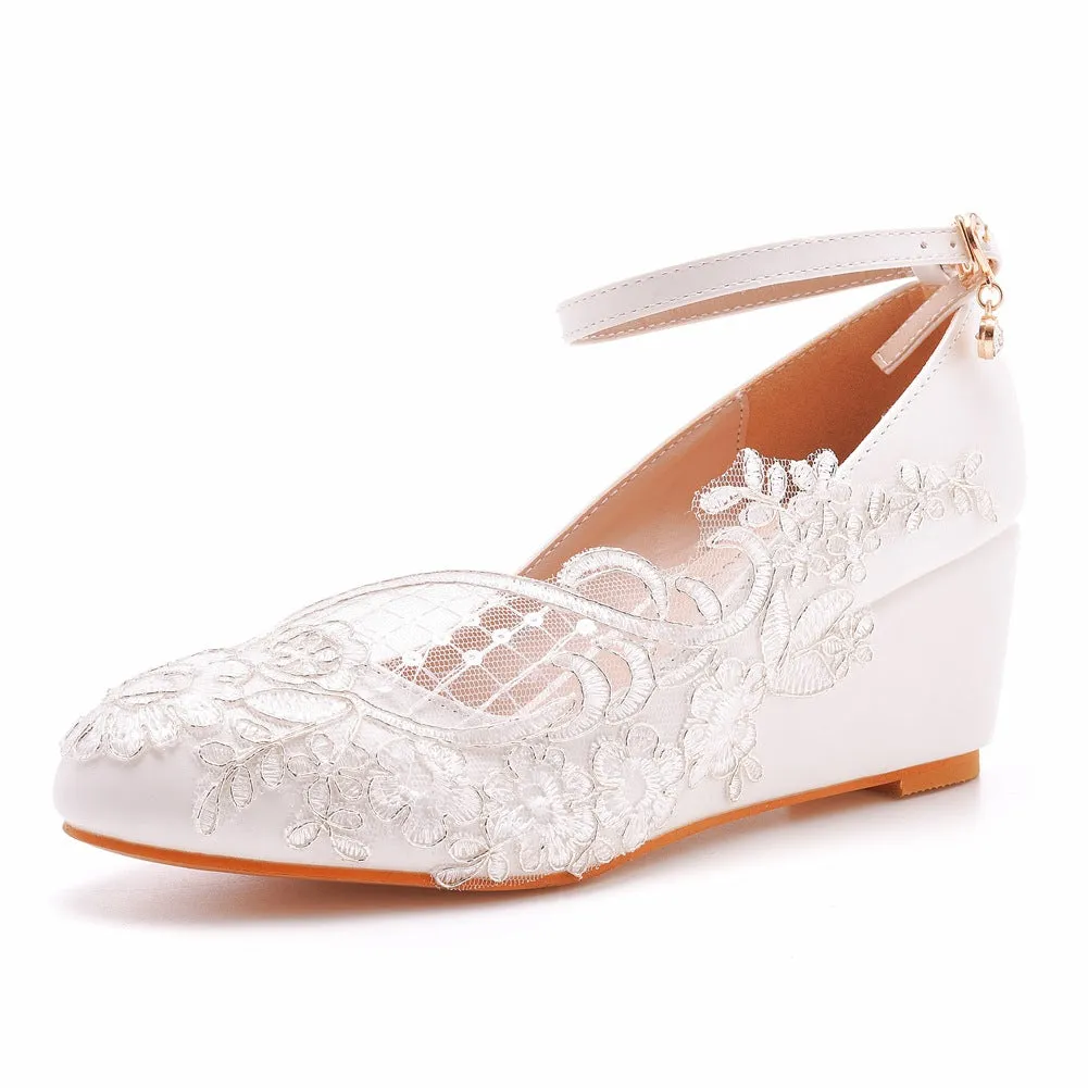 Elegant white lace flower ankle strap wedding shoes bride party dance pumps 5cm